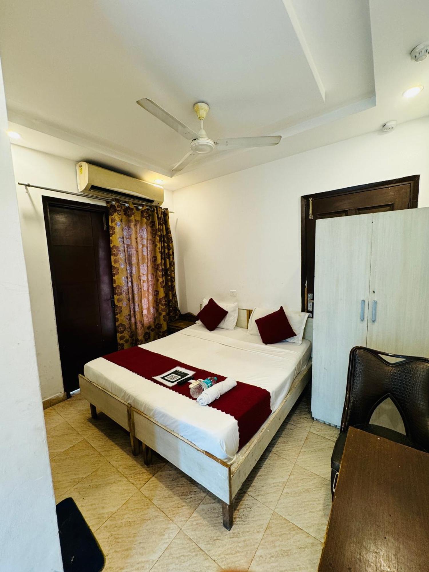 Bir Homes Near Hazrat Nizamuddin Railway Station New Delhi